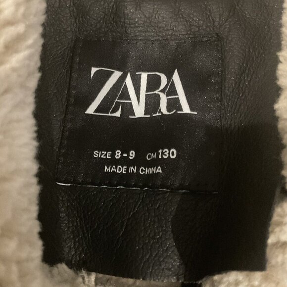 Zara Girls Black Faux Fur Shearling Biker Jacket Zipper Belt Size 8-9 130cm coat - Picture 10 of 16